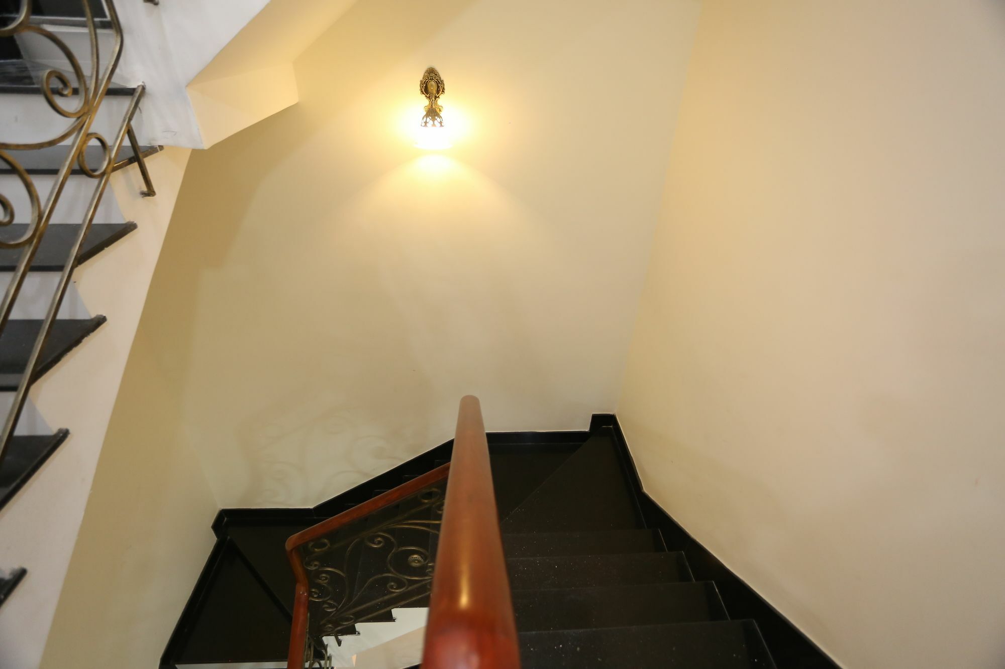 Khang An Hotel Thành Pho Ho Chí Minh Esterno foto